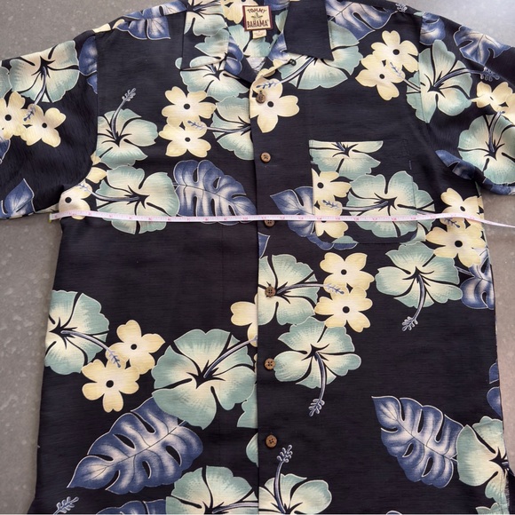 Tommy Bahama Vintage Silk Men’s Shirt - Picture 9 of 10
